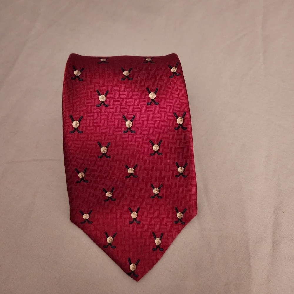 Tommy Hilfiger Mens Silk Necktie Golf Pattern Red  Designer Made in Italy Dapper